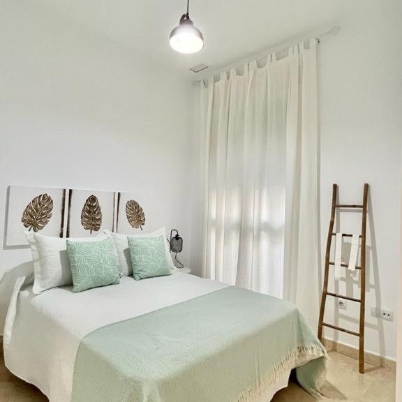 Apartamento Las Tres Lunas Sanlúcar de Barrameda Exterior photo